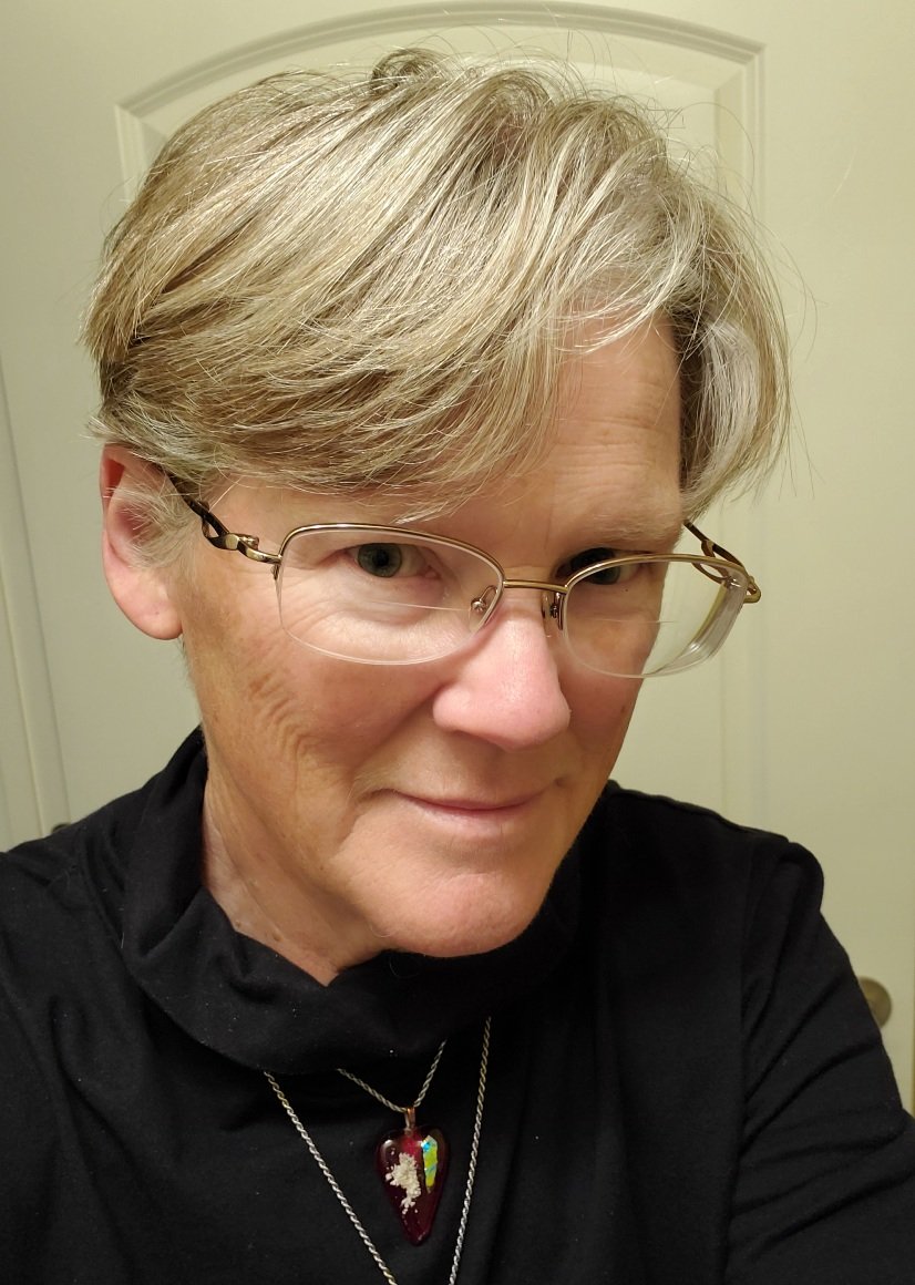 Mary J McInnis
